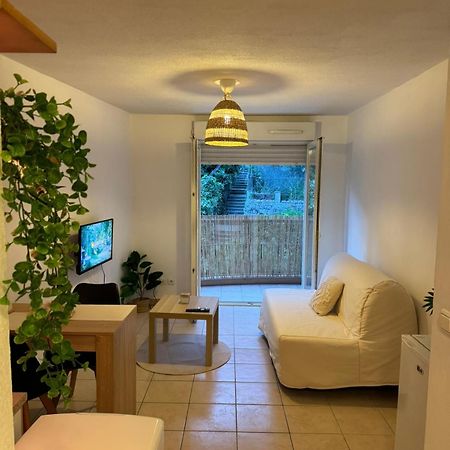 Studio Confortable Avec Vue Nice Exteriör bild