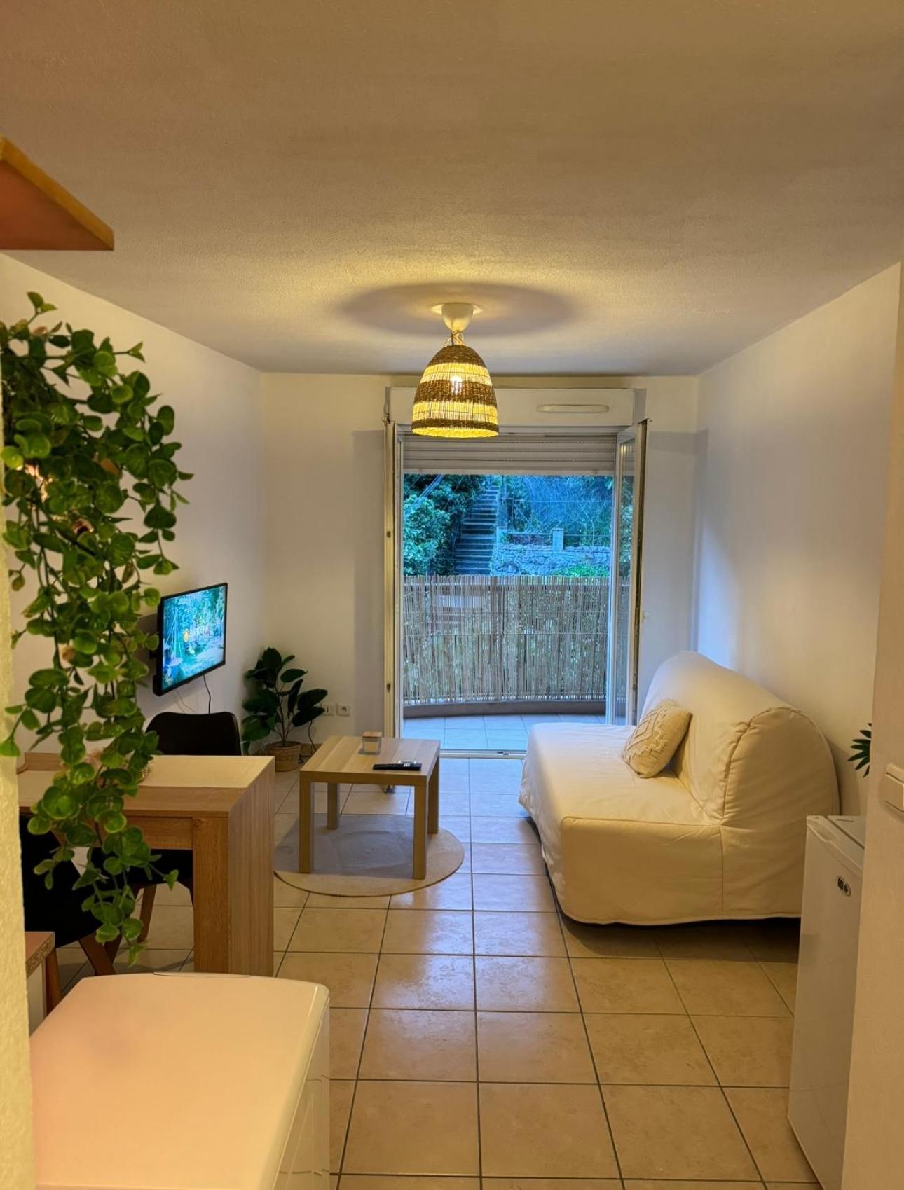 Studio Confortable Avec Vue Nice Exteriör bild